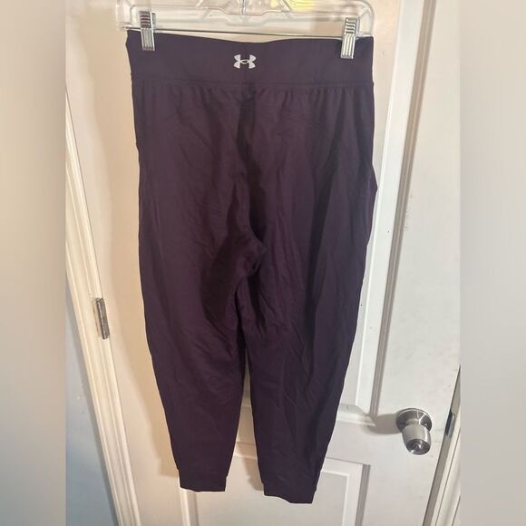 Under Armour Women's Plum Joggers size small NWOT - Picture 5 of 5